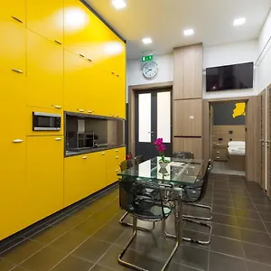 Albergue E14 Design, Budapeste