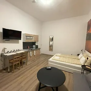 Mano Apartment